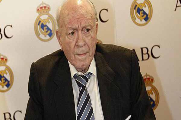Real Madrid legend Alfredo Di Stefano suffers cardiac arrest