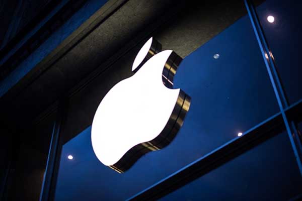 Apple releases report on government information requests