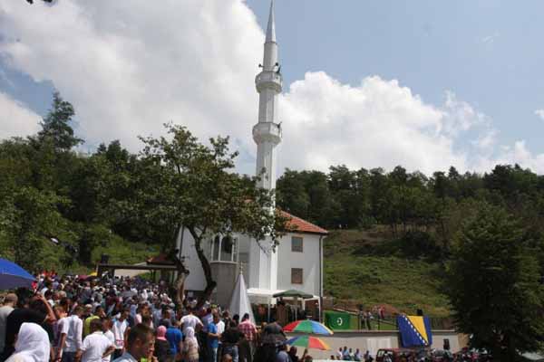 Destroyed mosque reopens in Bosnia's Srebrenica