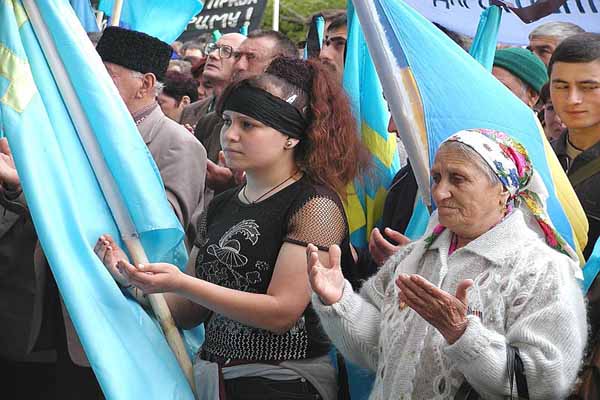 Crimean Tatar language in danger
