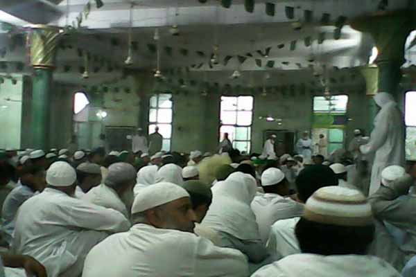 Robbers attack Johannesburg mosque during Tarawih prayers