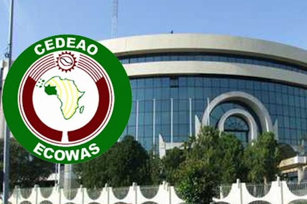 ECOWAS suspends meetings over Ebola