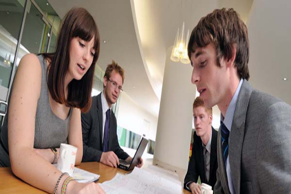 Engineering trainee starts new role thanks to partnership‏