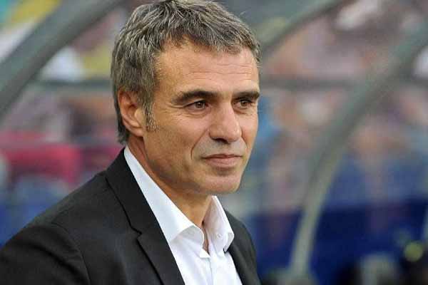 Fenerbahce head coach Ersun Yanal resigns