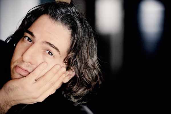 Turkish pianist given suspended sentence for blasphemy