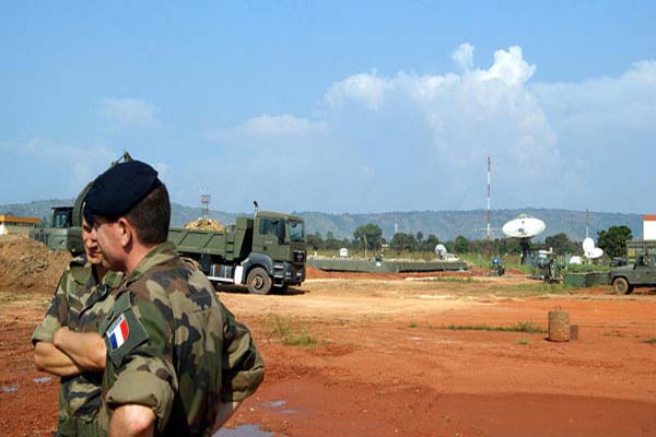 French troops to reach 1,600 in C.African Republic