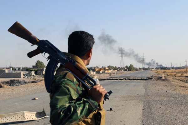 Iraqi forces launch attacks against IS