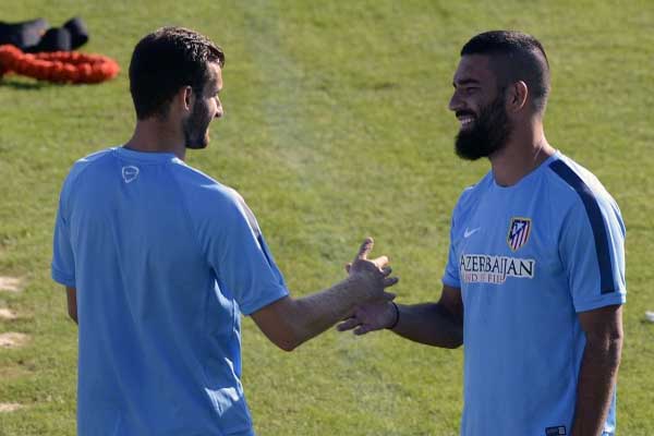 Madrid derby in Spanish Super Cup kicks off