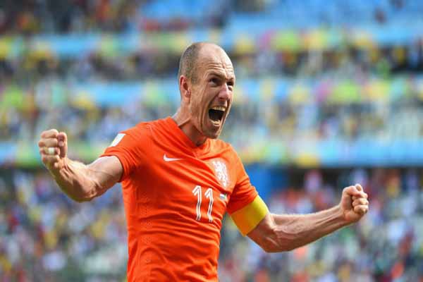 Netherlands defeat Costa Rica on penalties