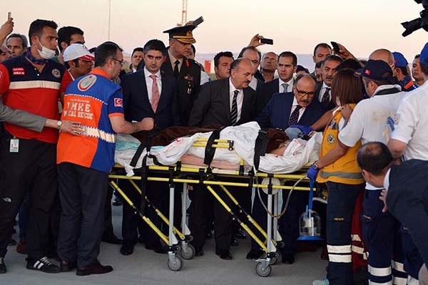 Plane carrying injured Gazans lands in Turkish capital