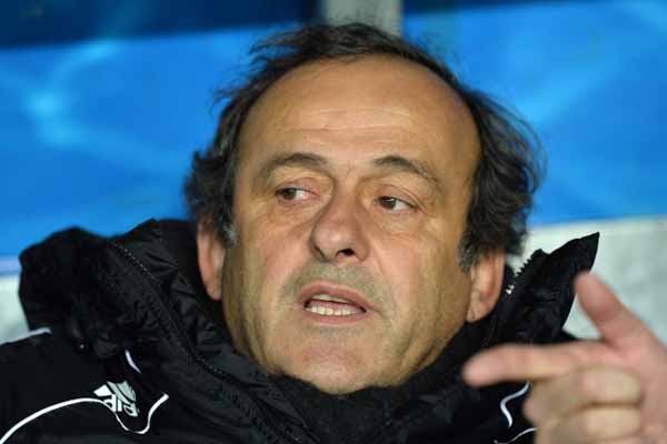 Platini rejects FIFA presidency move