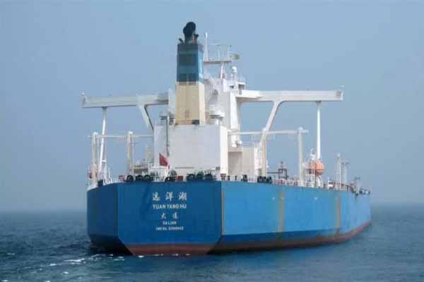 Chinese tanker loads Iranian oil, first since July