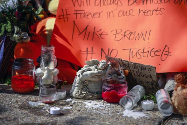 US attorney orders new autopsy on Missouri teen Michael Brown