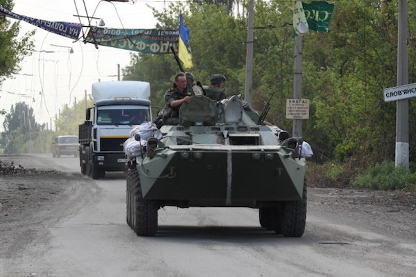 Ukraine claims 'invasion' as Russian aid crosses border