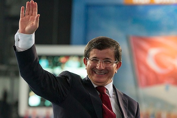 Davutoglu says farewell to Turkish foreign ministry