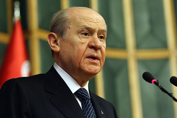 Turkey's Erdogan violates constitution, says opposition