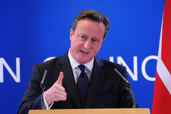 No 'boots on the ground' in Iraq, says David Cameron