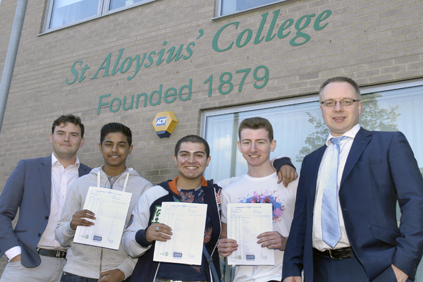 GCSE results brings joy to Islington Students