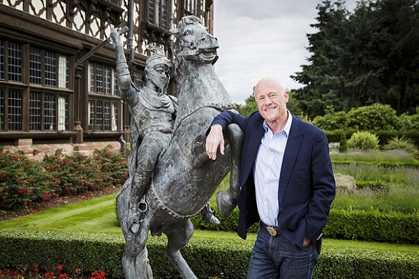 John Caudwell and his whole family are diagnosed with the Lyme disease