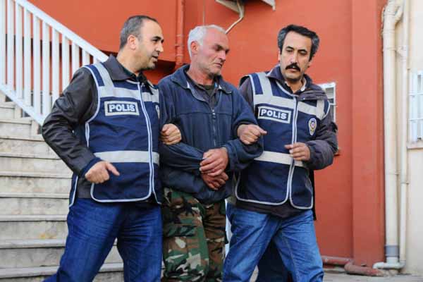 Suspect in US woman killing confesses to murder in video