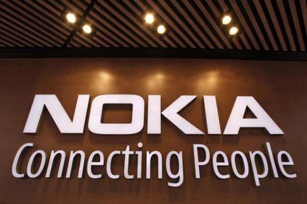 Phone-free Nokia under pressure to boost network sales