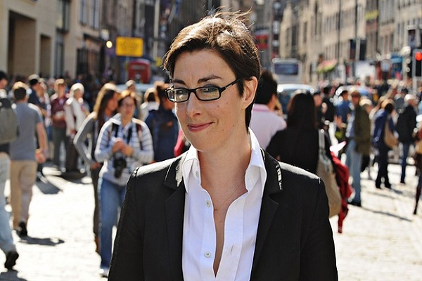 Sue Perkins tells of her eight-year brain tumour