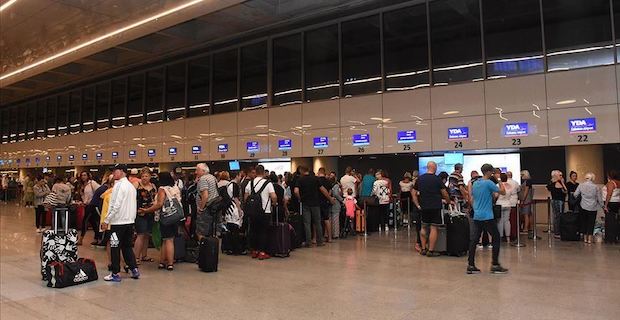 British tourists leave Turkey as Thomas Cook collapses