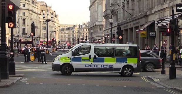 Bodies of 39 people discovered in truck in Essex, England