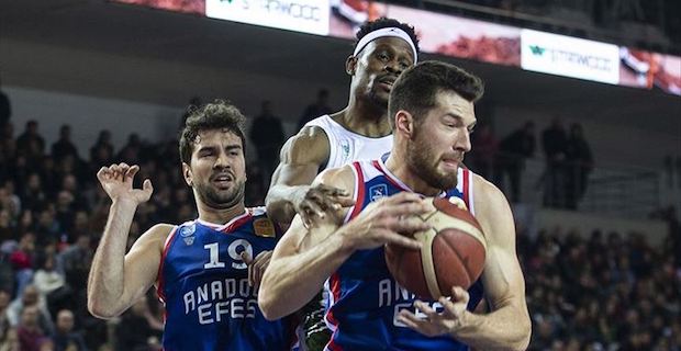 Anadolu Efes get 13th straight win in Turkish league