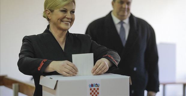 Croatia holds second round of presidential elections