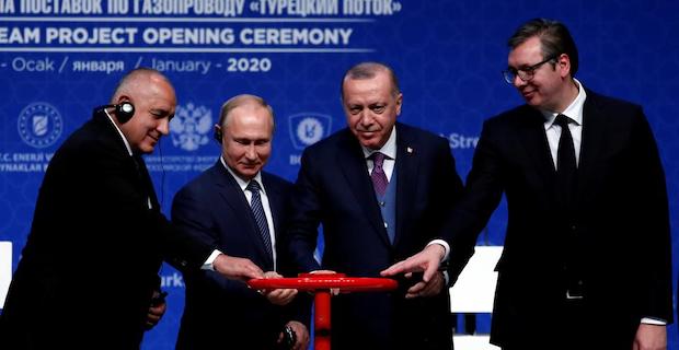 Russian media hails launch of TurkStream