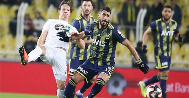 Football: Fenerbahce advance to Turkish Cup semis