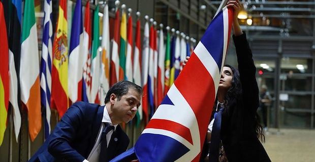 Experts weigh in as Brexit trade talks finally kick off