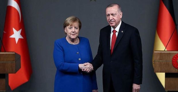 Turkish president, German chancellor talk over phone