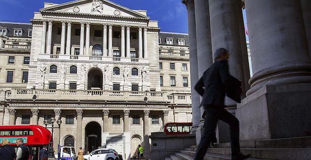 UK public debt crosses $2T for first time in history