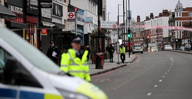 School evacuated after 'bomb threat' in London