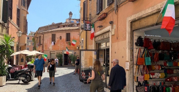 Flags out in Italy for the Euro 2020 final, Football-mad Italians gear up for big night?