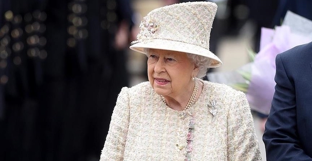 Queen Elizabeth II to receive new UK prime minister in Scotland