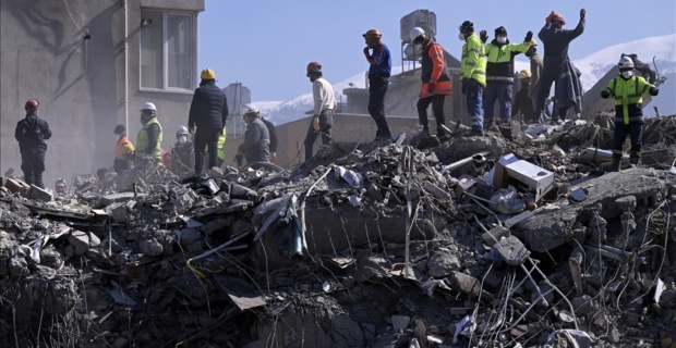 Nearly 32,000 dead from powerful twin earthquakes in southern Türkiye