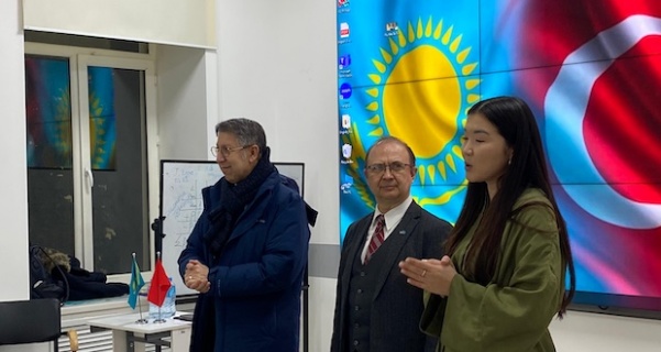 Kazakh National University officially inaugurated a Turkish language course for students 