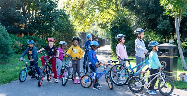 TfL opens 2025 grants for community groups to encourage more walking, cycling and active travel in the capital
