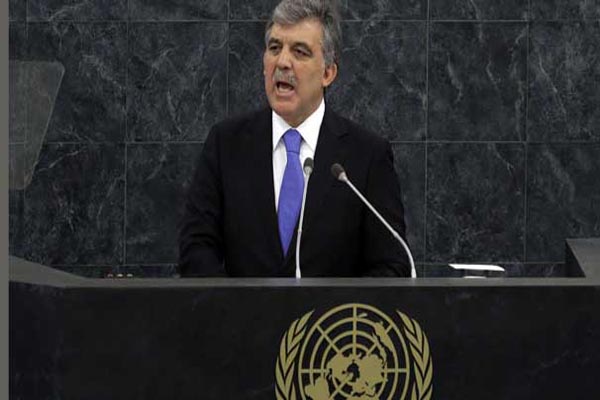 Turkey urges UN action on Syria