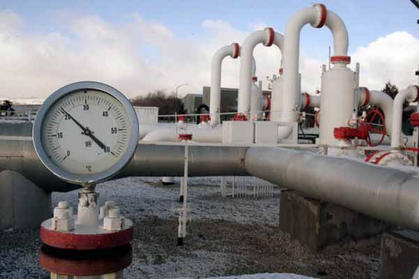 Buy Tukish pipes for Azeri line, locals say