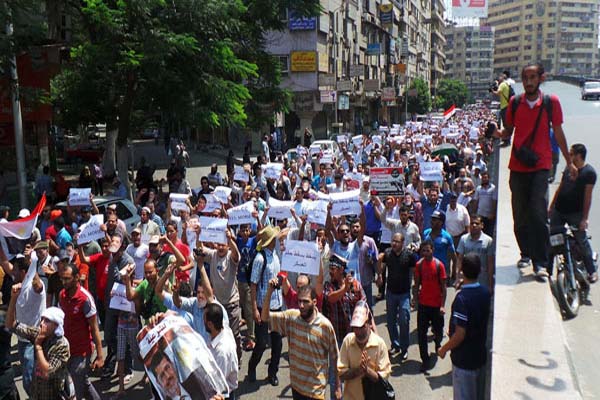 Morsi supporters to march on US embassy