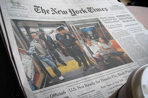 Chinese recycling tycoon says he wants to buy New York Times