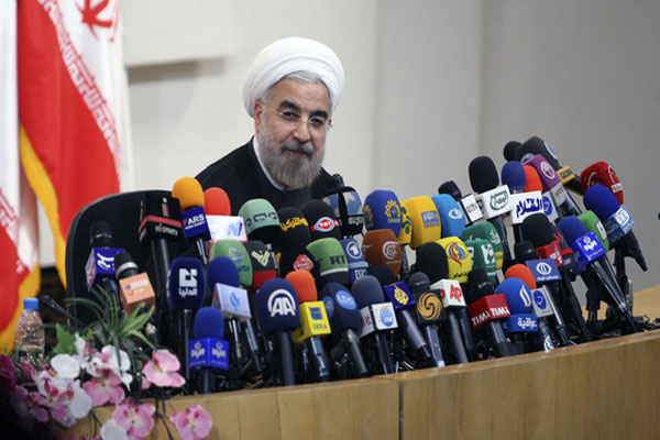 Rouhani calls for 'dialogue' in first speech