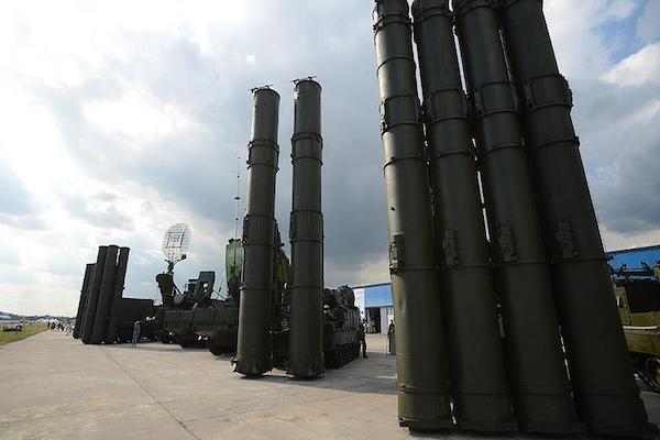 Latest, Saudi Arabia agrees to buy Russian S 400