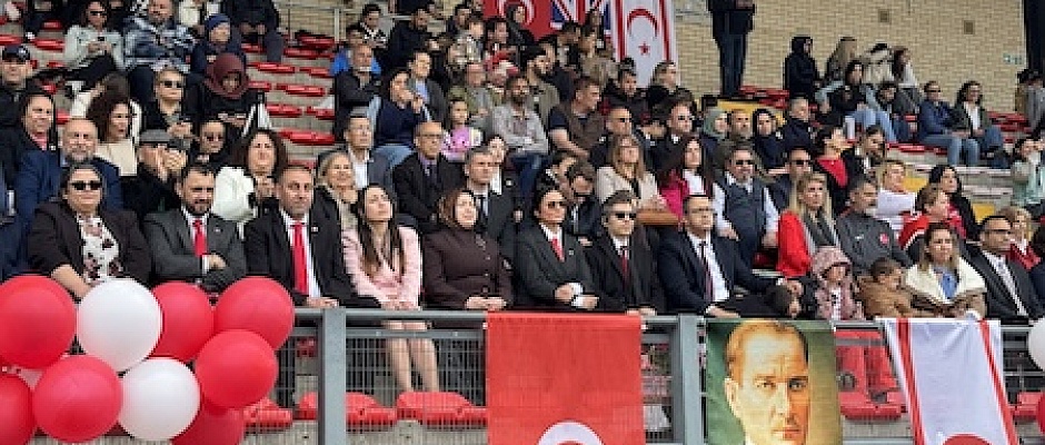 Great respect for Ataturk and enthusiastic youth celebration in England