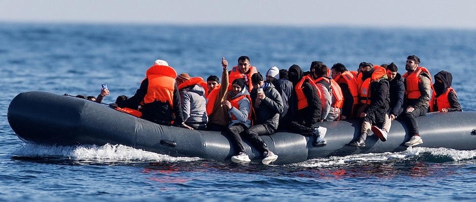 France to intercept migrant boats at sea in crackdown backed by UK
