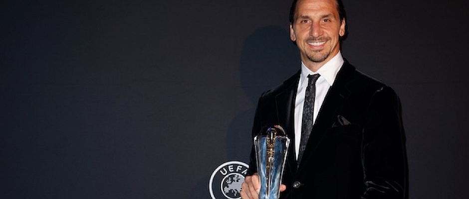 Zlatan Ibrahimović receives UEFA President’s Award